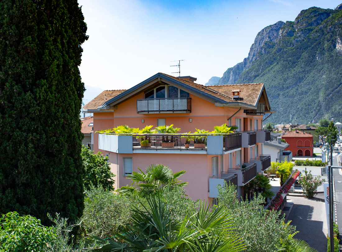 Villa Rosa Ferienwohnungen - Riva del Garda - Herzlich Willkommen in der Villa Rosa!
